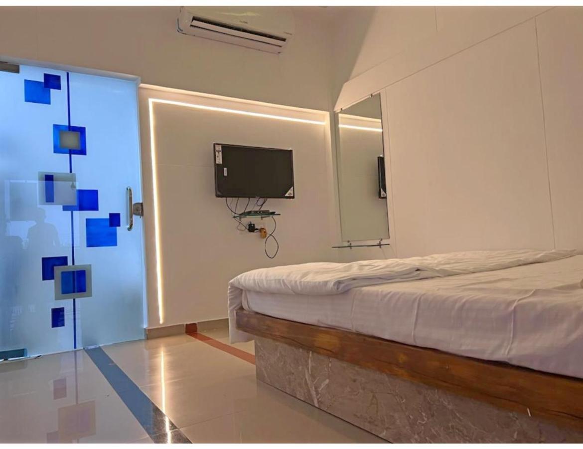 Hari Homestay, Garudeshwar Екстер'єр фото